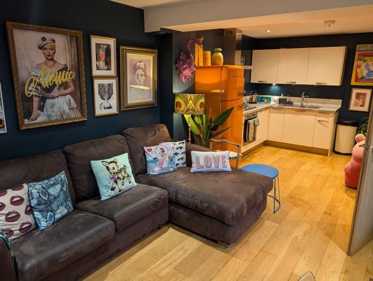 2 Bed Maisonette, Devonshire Place, BN2 - Photo 1