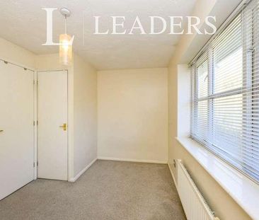 Challinor, Harlow, CM17 - Photo 3