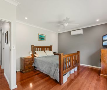 Charming Family Home - Photo 2