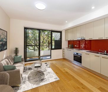 STUDIO APARTMENT IN THE HEART OF KINGSFORD | Unfurnished - Photo 3