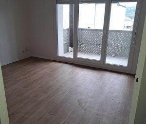 Location Appartement à RIVES - Photo 5
