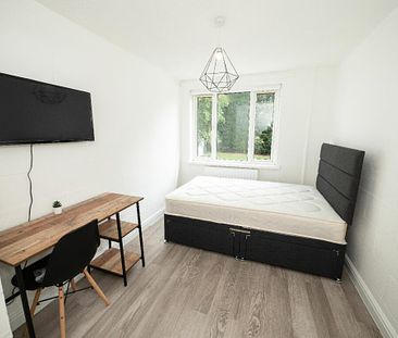 1 bedroom house share for rent in Raddlebarn Court, Selly Oak, Birmingham, West Midlands, B29 - Photo 5