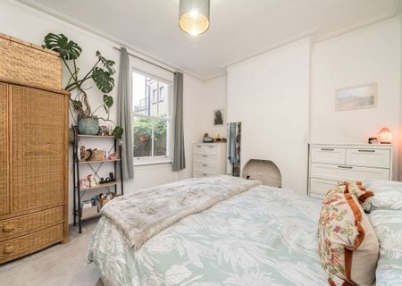 Franciscan Road, SW17 8EA, London - Photo 3