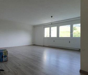 Grosszügige 4 ½-Zimmer-Wohnung in Schönengrund SG - Photo 2