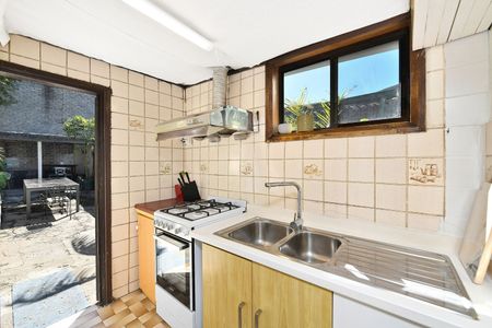 ATTENTION St Peter's Tennants - Photo 5