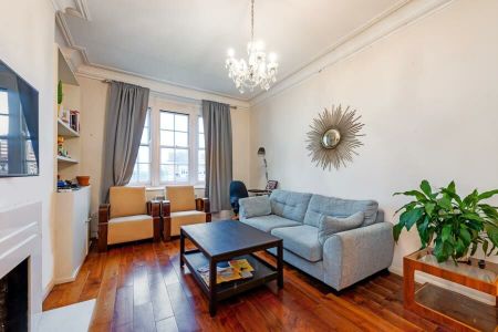 1 Bedroom Apartment To Let - Photo 3