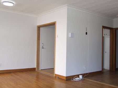 For Lease - 377 East Avenue, Toronto, Ontario - Photo 4