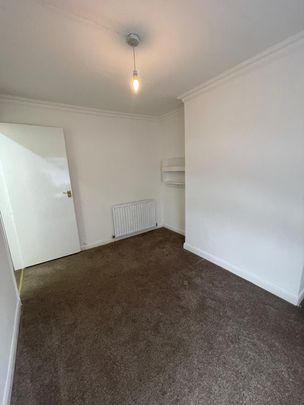 Two Bedroom Terraced House to Rent in West Croydon - Photo 1