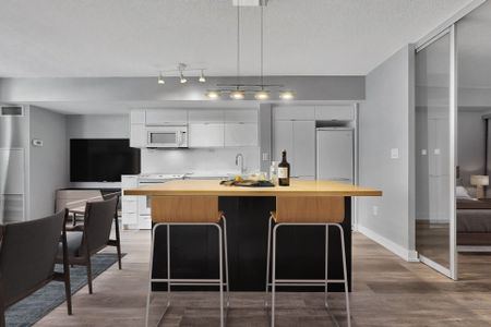 For Lease - 21 Iceboat Terrace Unit# 530, Toronto, Ontario - Photo 4