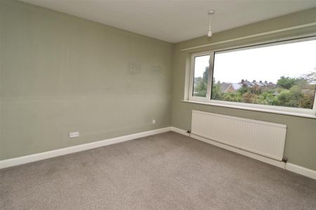 4 bedroom detached house to rent - Photo 5