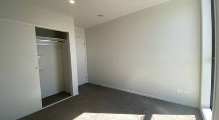 Stylish Centre City Apartment - Photo 5