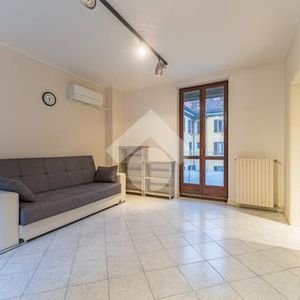 Trilocale in affitto - Photo 2