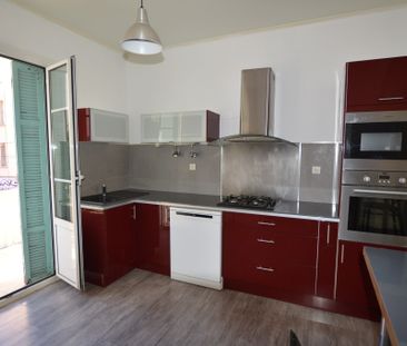 Location Appartement 3 pièces 68m² BASTIA 20200 - Photo 2