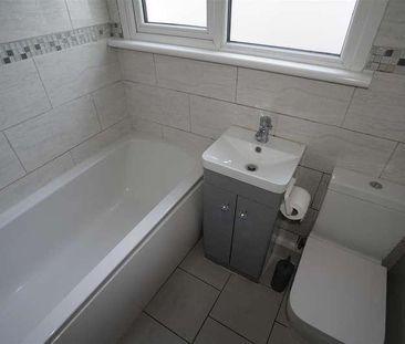 North Crescent, Southend-on-sea, SS2 - Photo 3