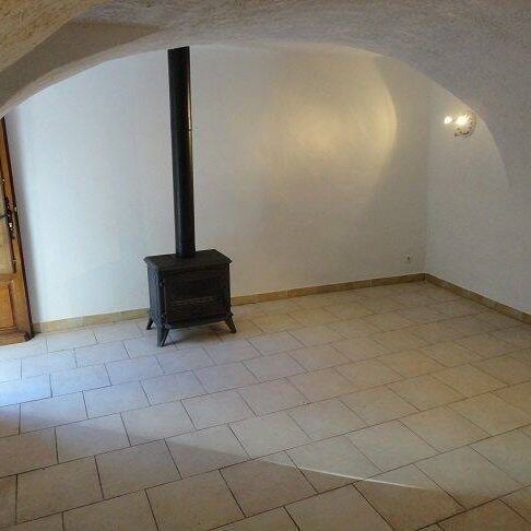 Location maison 3 pièces 69.95 m² à Les Vans (07140) - Photo 1