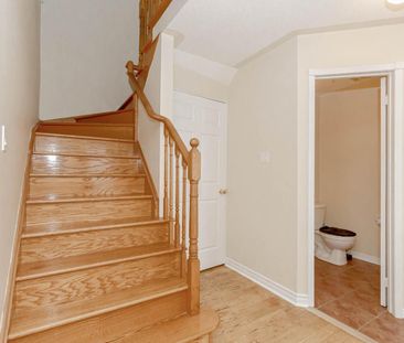 For Lease - 6 Porchlight Road, Brampton, Ontario - Photo 3