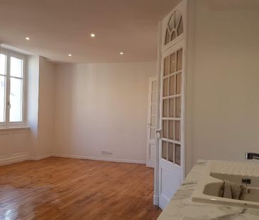 APPARTEMENT T5 A LOUER - Photo 2