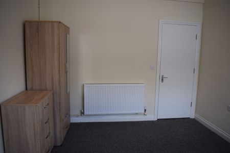 Double Room-Walk to Popular St Marks Rd - Photo 4