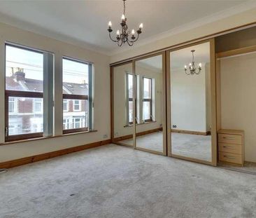 Dover Road, Portsmouth, PO3 - Photo 1