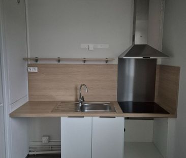 Location Appartement 3 pièces 61m² SOTTEVILLE LES ROUEN 76300 - Photo 6