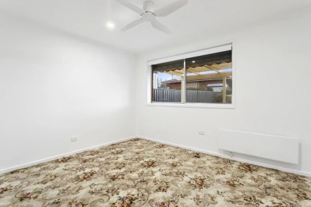 Spacious Family home with Abundant of storage - Photo 5