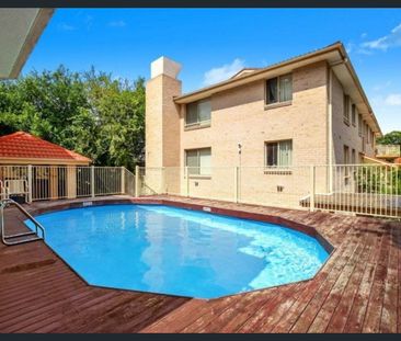 Walk to Gosford CBD, Train & Waterfront – Modern 2-Bedroom Unit - Photo 1