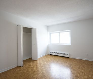 Located steps to uOttawa and minutes to Downtown Ottawa. - Photo 1