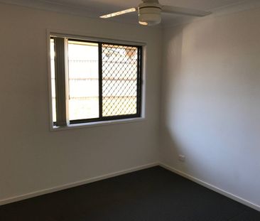 19 Govind Court, Gracemere, Qld 4702 - Photo 5