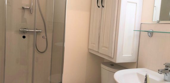 Amiens AMIENS SUD - TYPE 1 AVEC TERRASSE ET JARDIN - Photo 2