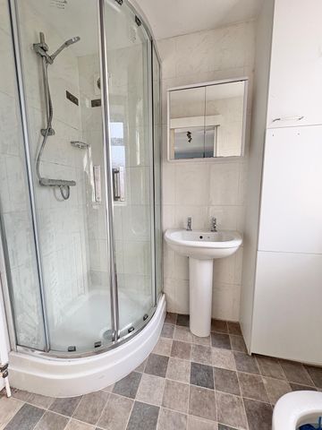 Greenlea Grove, Gosport, Hampshire, PO12 - Photo 5