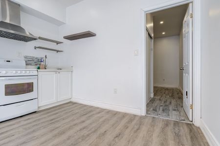 For Lease - 285 St John's Road, Toronto, Ontario - Photo 5