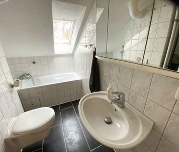 **VERMIETET** Charmante Dachgeschosswohnung in angenehmer Stadtlage – direkt an der Stadtmauer - Foto 3