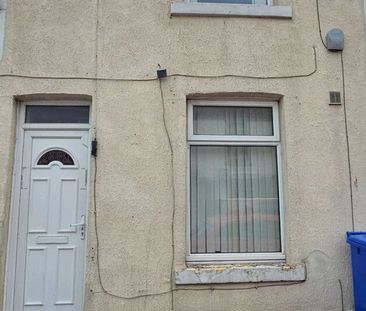 34 Nelson Street, Scarborough - Photo 4