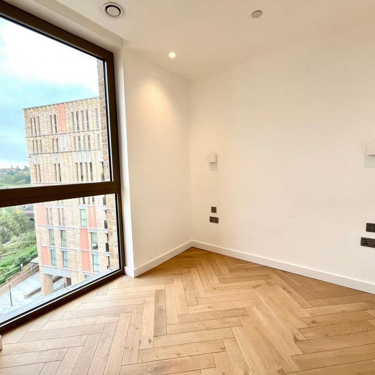 1 bedroom serviced apartment to rent - Photo 1