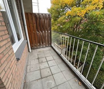 Appartement te huur - Photo 1
