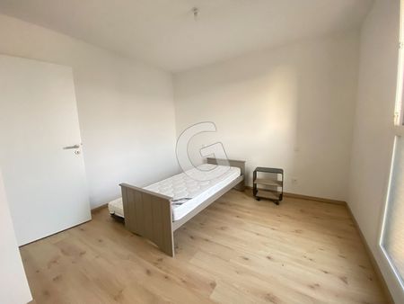 Location Maison 4 pièces 106m² - Photo 3