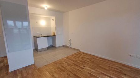 location Appartement T2 DE 40.5m² À LE PERREUX SUR MARNE - Photo 4