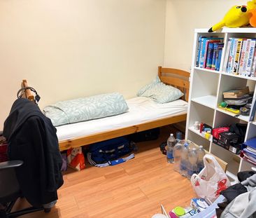 3 Bed Bungalow, Off Twyford Abbey Road Area, NW10 - Photo 3