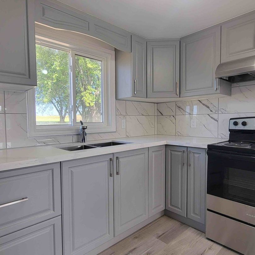 661 Newburgh Rd, Napanee, ON K7R 3L2 - Photo 1