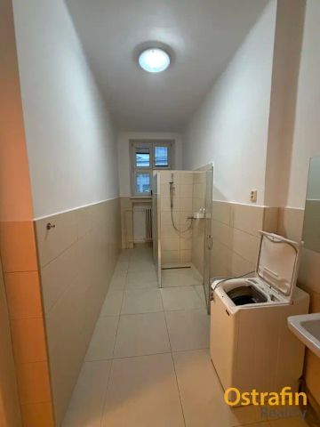 Pronájem bytu 2+1 v samotném centru Ostravy - Photo 5