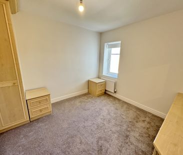 Wembley Court, Wembley Avenue - Photo 2