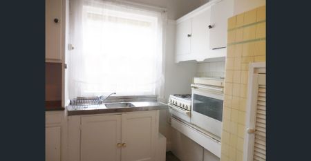 QUIET & GREAT LOCATION - Photo 3