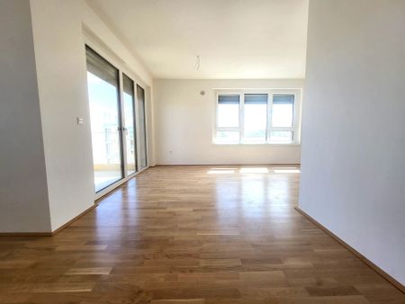 ERSTBEZUG! 2-Zimmer-Wohnung mit Balkon, Top 16 - Photo 4
