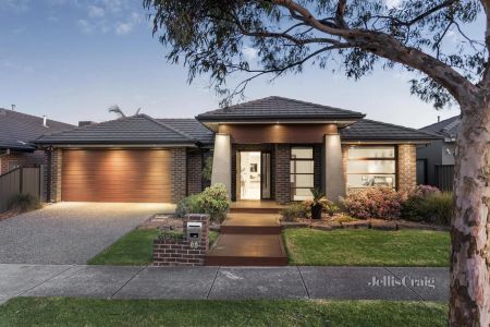 “Unquestionable Quality, Perfect Presentation and a Prestige Position” - Photo 2