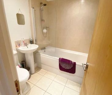 1 bedroom flat to rent - Photo 6