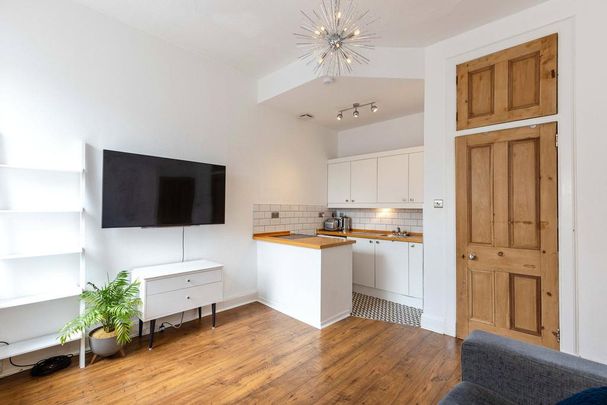 1 bedroom apartment to rent - Photo 1