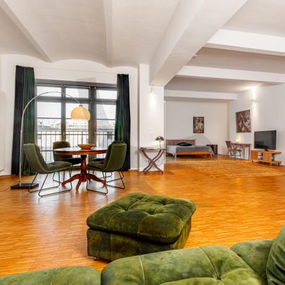 New York Factory living - Photo 1