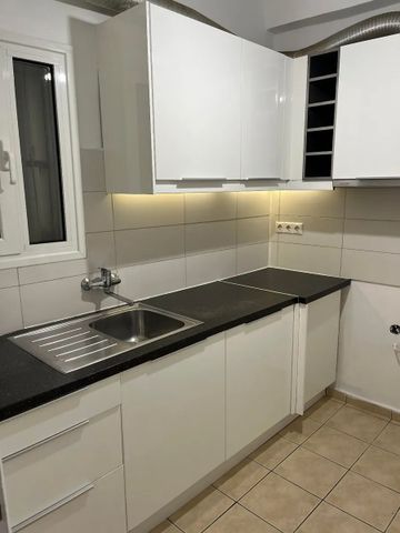 Διαμέρισμα για ενοικίαση - Εξάρχεια - Νεάπολη, - Photo 3