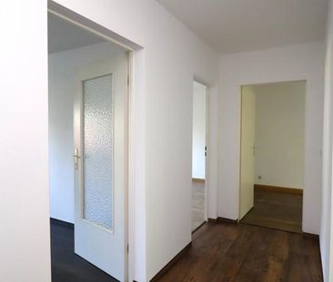Unkomplizierte 3-Zimmer-Wohnung im Siedlungshaus - Photo 1