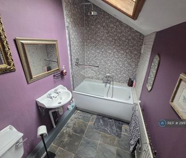 2 bedroom terraced house to rent - Photo 5